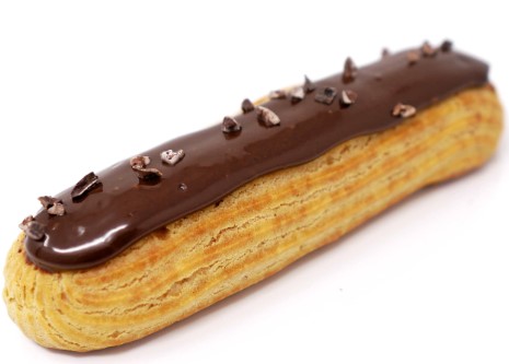 éclair au chocolat